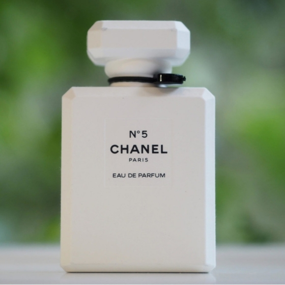 Chanel No 5 Eau de Parfum 100th Anniversary – Ask For The Moon Limited Edition - Picture 4 of 6